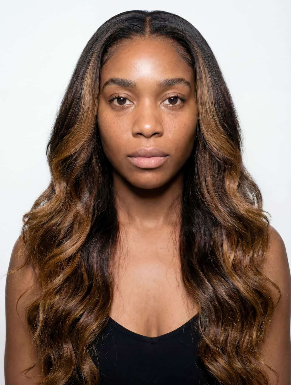 Glueless Lace Wig — long wavy caramel highlights