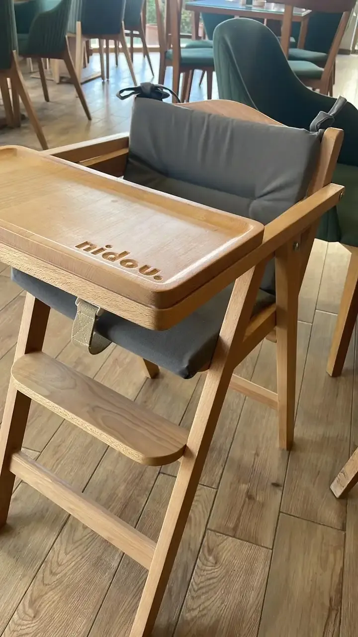 Chaise haute Nidou installée chez Solera