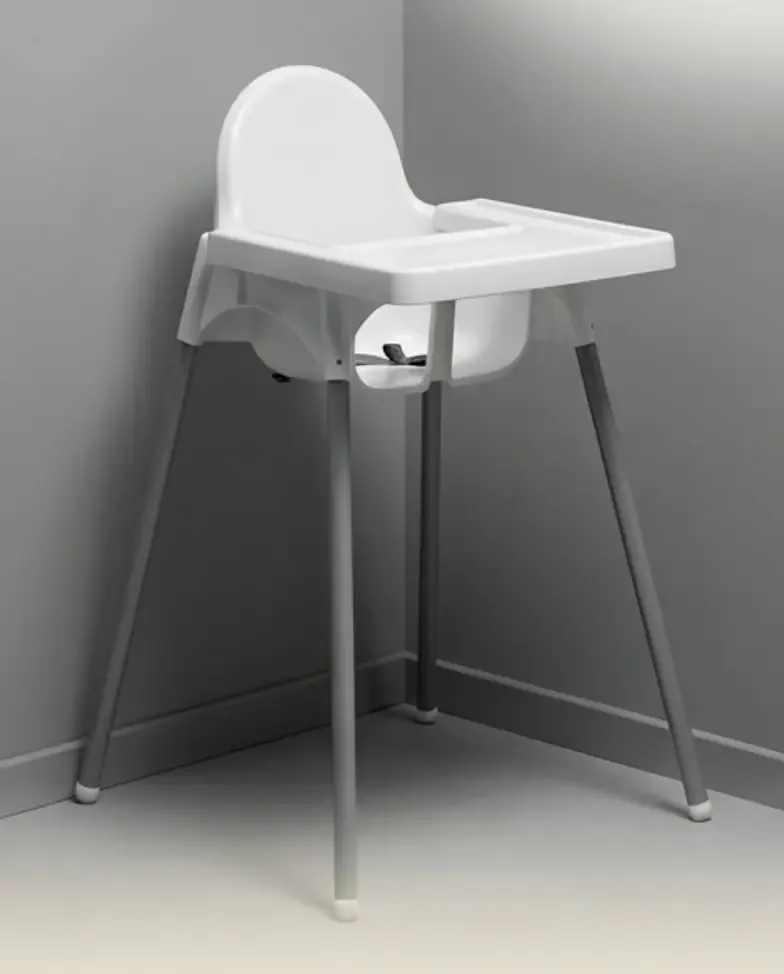 Chaise haute en plastique standard