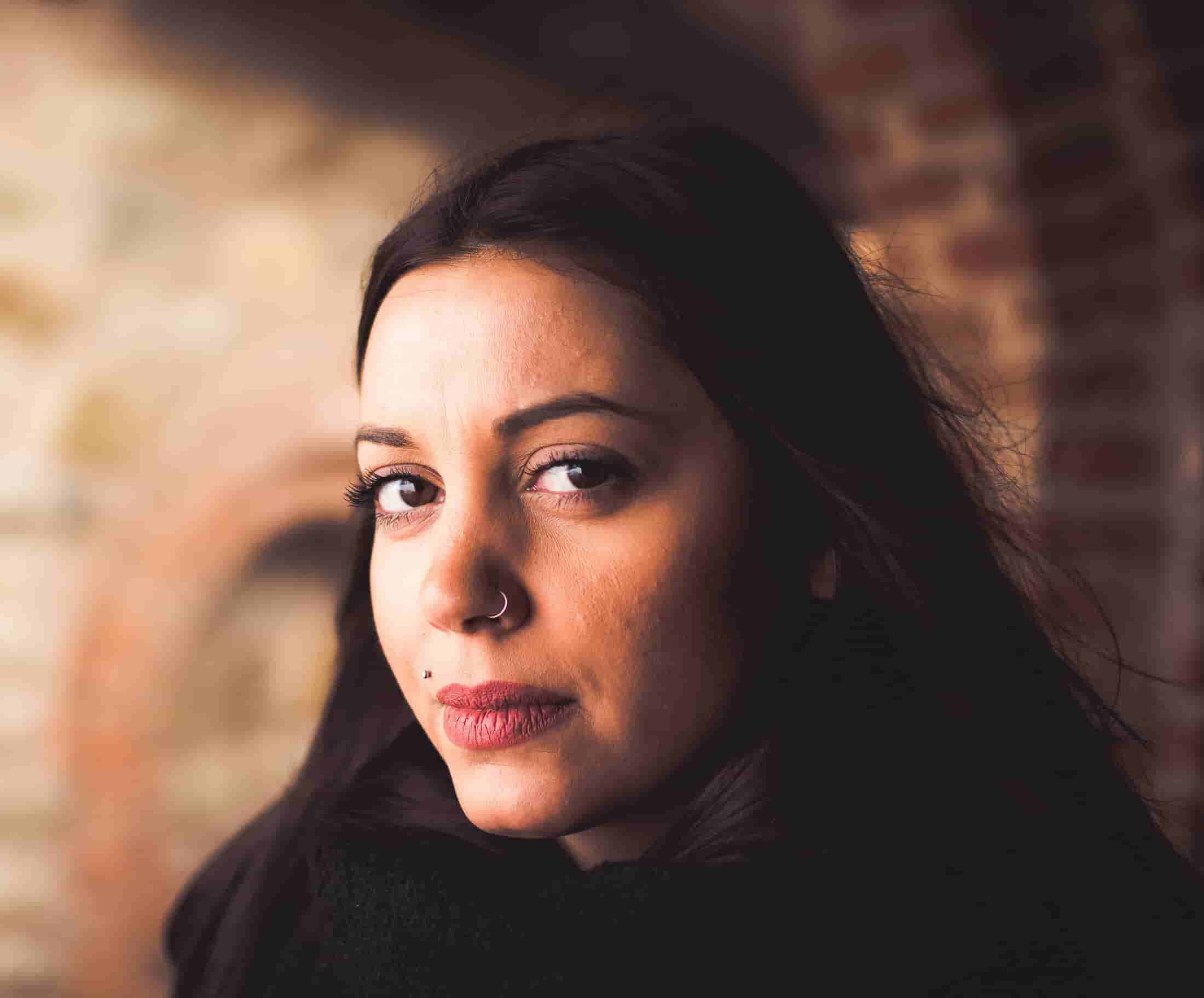 d2e5adbe-6452-4bd5-8885-725d74e313b8.UserStock Face photos for UI mockups-min