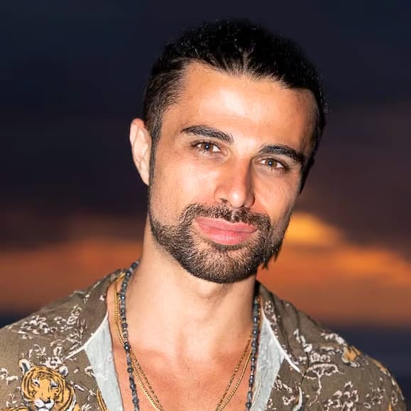 6b826e09-e9b9-4d86-972e-6318b38f9372.Pic25