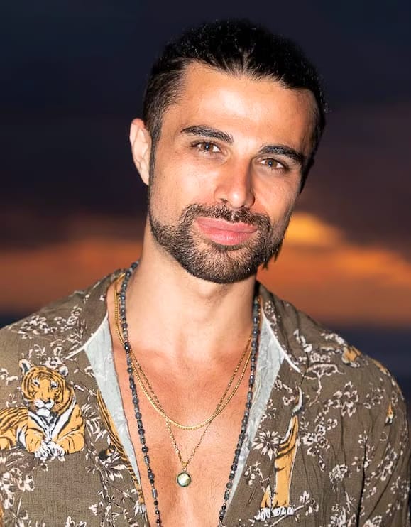 9b156769-ca96-4df1-93e4-b4cf57ef5c43.Pic24